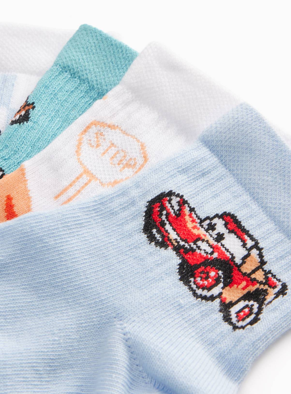 Disney Cars Sport Ankle Socks 5 Pack 6-8.5 Infant - Image 2